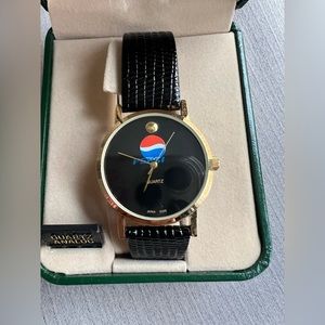 HELBROS - QUARTZ ANALOG/  Pepsi Watch UNIQUE / Vintage from the 1990s
